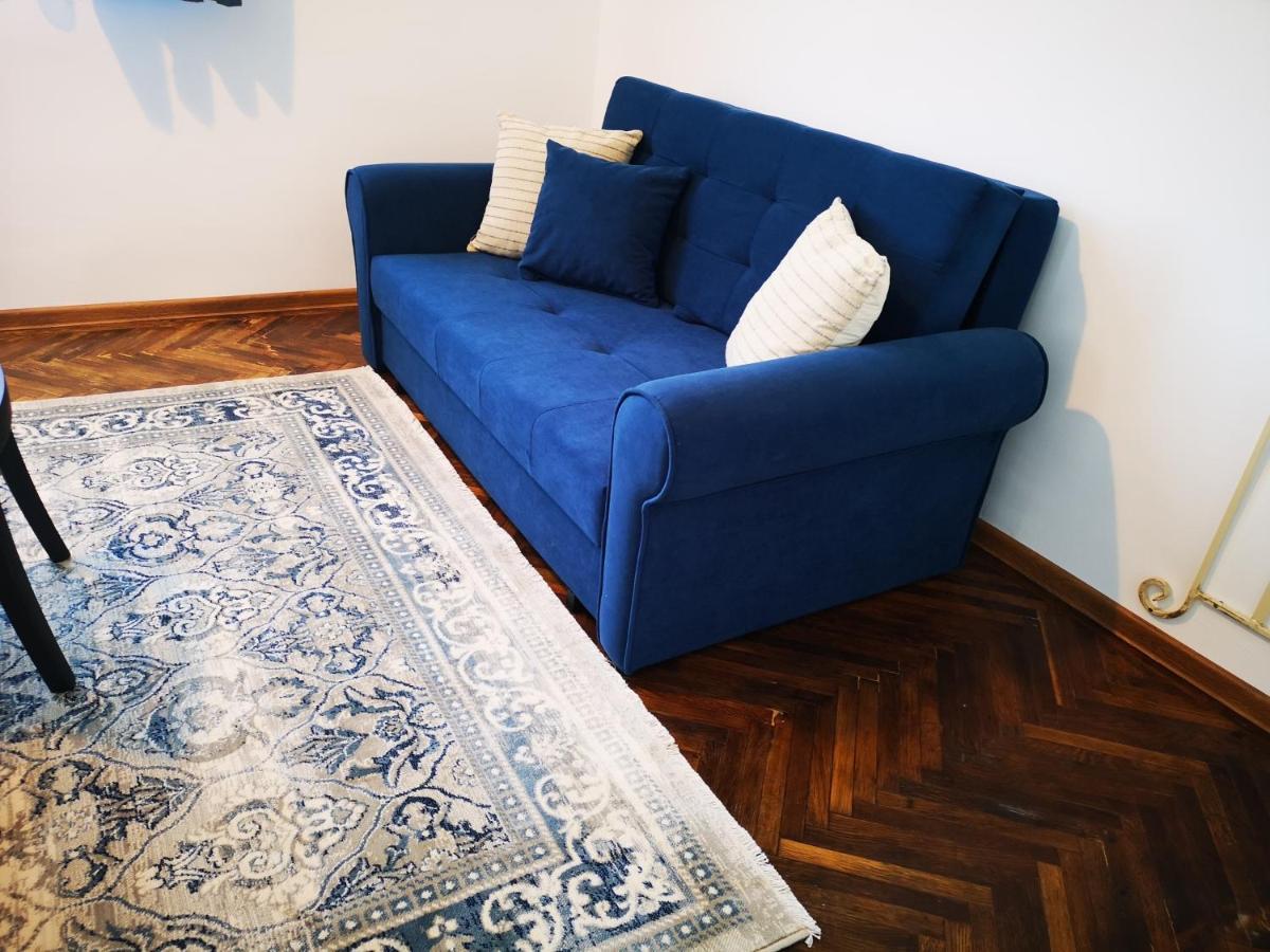 קאריי Weisz Apartment-City Center-Free Private Parking,Wifi,Ac מראה חיצוני תמונה